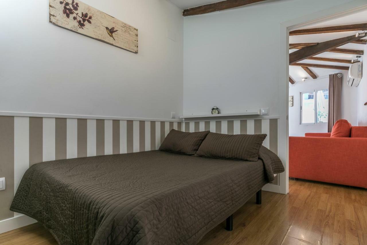 Apartamento En La Puerta Del Sol Apartment *