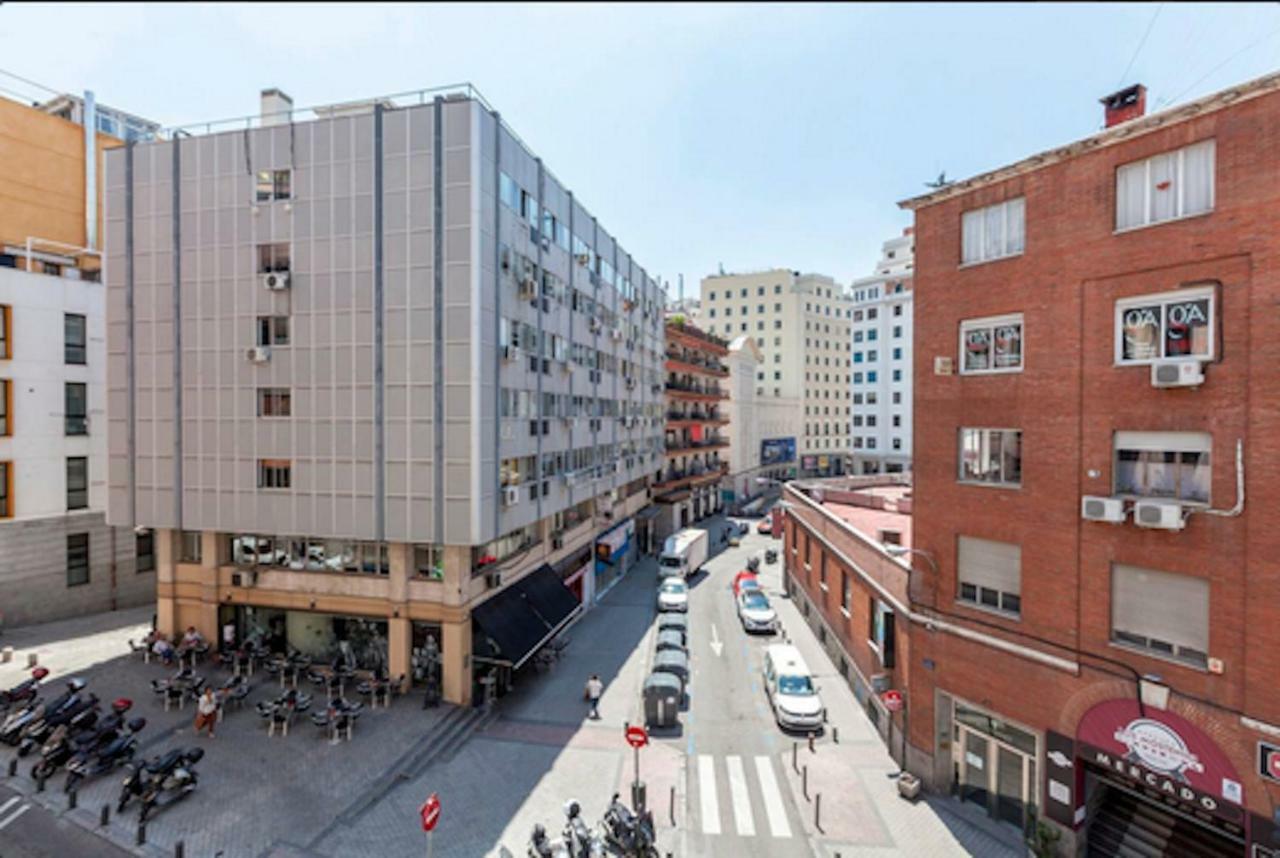 Five Balconies By Gran Via Apartment