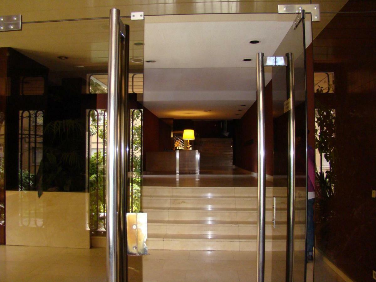 Roble Privatunterkunft Madrid