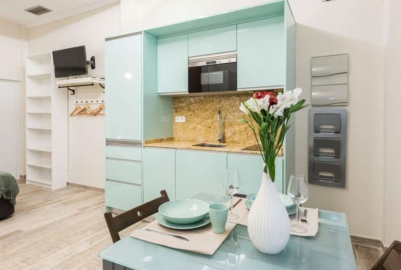Lejlighed Cozy Retreat Wifi - Free Parking Madrid