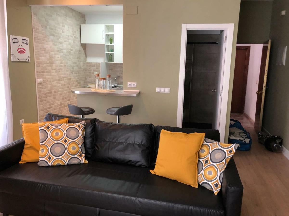 Plazuela De Anton Martin Apartment *