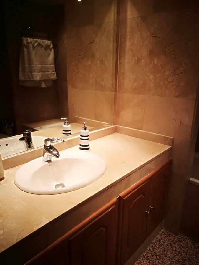Torr Av America - Lopez De Hoyos - Chamartin Apartment *