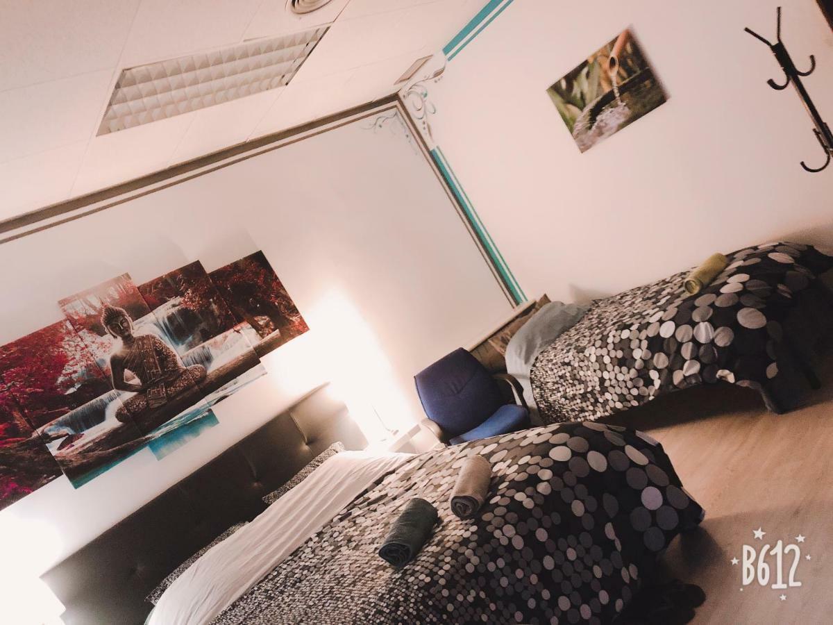 Privatunterkunft Parsa H Madrid