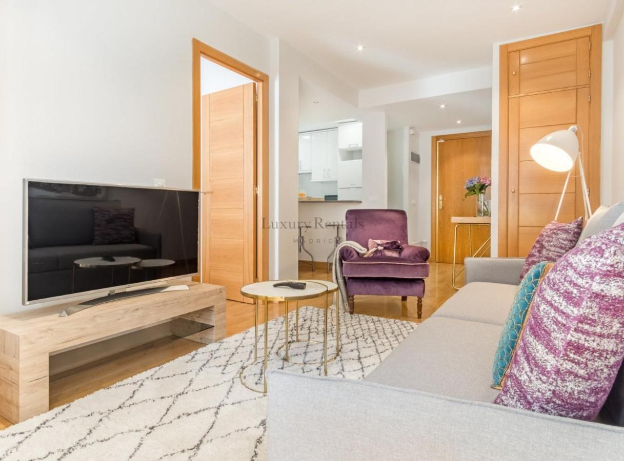 Alberto Alcocer Apartment *