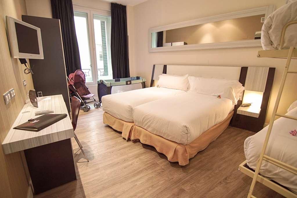 Petit Palace Triball Hotel Madri