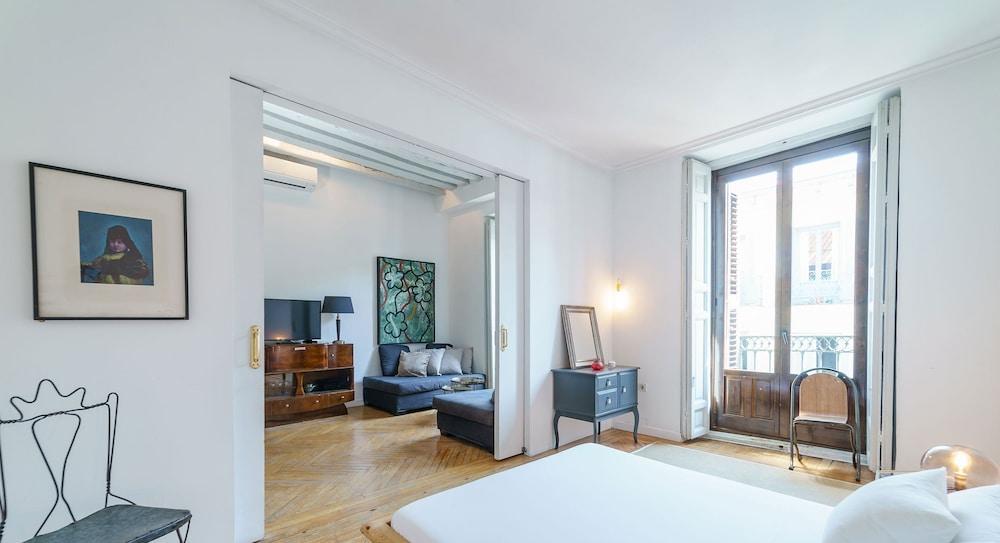 Fuencarral II - Apartamento Tipo Buhardilla En El Centro De Madrid * Madri