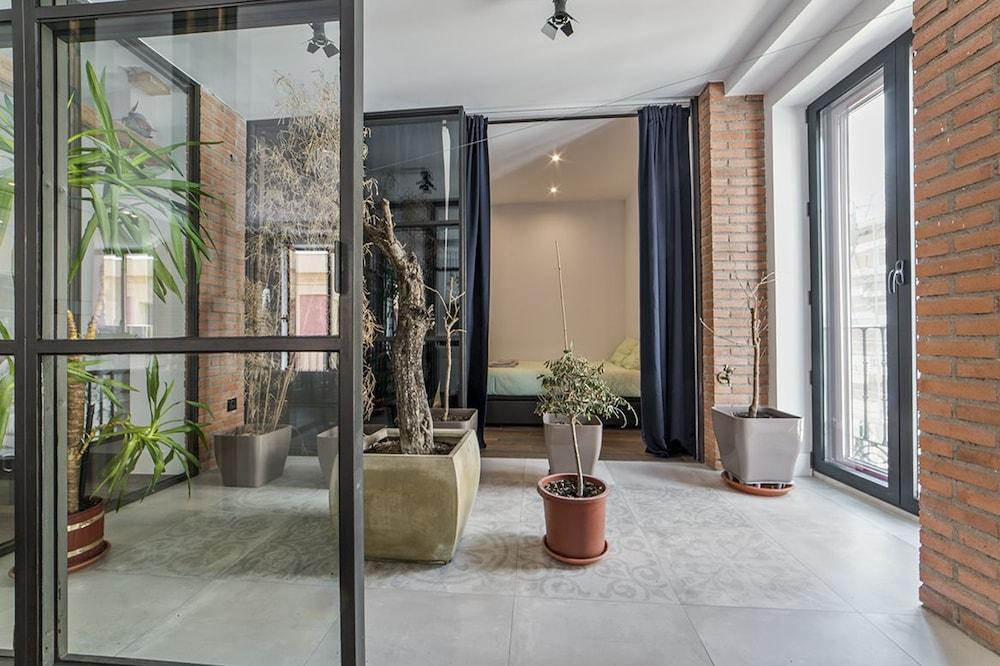 Apartamento En La Puerta Del Sol Apartment